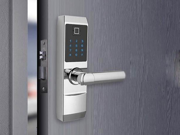 鲁甸24小时上门开锁公司