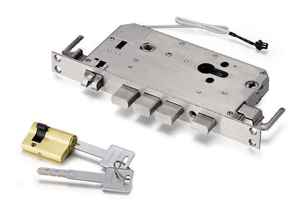 鲁甸24小时上门开锁公司